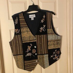 Dress Barn Size 2X Black Light Weight Ladies Vest with Embroiderd Design